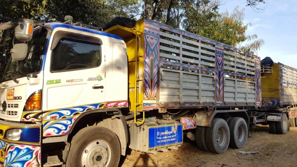 พ่วง 22 ล้อ ฮีโน่ 344 ปี 57 ปลายปี ( 26 ธค ) ไมล์ 210,000 กม. กระบะเหล็ก -  ดั้ม อู่ พงษ์ไพบูลย์ รถสด-สวย ราคา 2.65 ล้าน พ่วง 22 ล้อ ฮีโน่ 344 ปี 57 ปลายปี ( 26 ธค ) ไมล์ 210,000 กม. กระบะเหล็ก -  ดั้ม อู่ พงษ์ไพบูลย์ รถสด-สวย ราคา 2.65 ล้าน