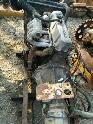 เครื่องNISSAN พร้อมเกียร์