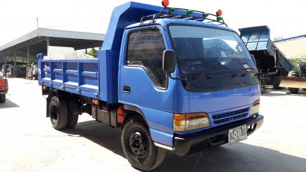 Isuzu Npr 135 ดั้ม เครื่องดี คัสซีสวย ทะเบียนพร้อมโอน Isuzu Npr 135 ดั้ม เครื่องดี คัสซีสวย ทะเบียนพร้อมโอน