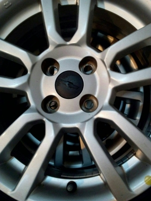 แม๊กขอบ16 ขนาด 4 รู100 พร้อมยาง 205/55R16 Firestone ปี15 ชุด 4 ล้อ โทร.081-427-3941 ไอดีไลน์ 0814273