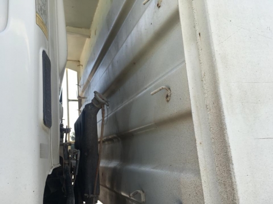 Hino 320 แรง ปี 49 Hi-Torque แม่เดี่ยวดั้มพ์สามมิตร มีระบบลาก เดิมๆบางๆ พร้อมใช้งาน ทะเบียนพร้อม Hino 320 แรง ปี 49 Hi-Torque แม่เดี่ยวดั้มพ์สามมิตร มีระบบลาก เดิมๆบางๆ พร้อมใช้งาน ทะเบียนพร้อม