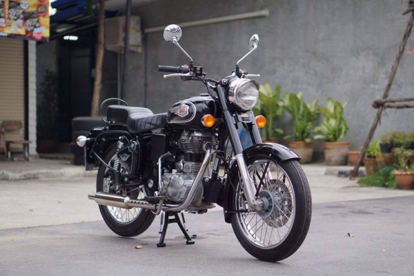 ร้าน  วุฒิ นนบุรี     ขาย  ROYAL ENFIELD500cc. BULLET ปี 2017