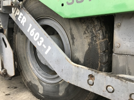 Vogele S1603-1 YR2004 From JAPAN - Good condition Vogele S1603-1 YR2004 From JAPAN - Good condition