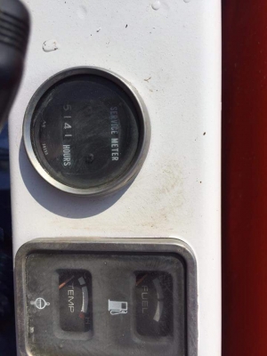 ขายรถขุด ยี่ห้อ: KUBOTA แบบ: KH-033 ราคา 310,000 บาท (ต่อรองได้) ราคานี้พร้อมหัวกระแทกNPKและบุ้งกี๋1ใบ  เครื่อง4สูบ รถเก่านอกแท้ญี่ปุ่น  มีเอกสารใบอินวอย ไม่เคยใช้งานในไทย100\% รถพร้อมใช้งาน  สนใจ โทร : 099-907-9273 กิ๊ฟ กมลชนก , 099-907-3356 ช่างบัง