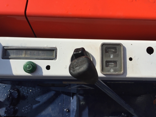 ขายรถขุดแบคโฮ KUBOTA KH-033 ขนาด Pc35  (พร้อมหัวกระแทกNPK , บุ้งกี๋1ใบ) รถเก่านอกแท้100\% (เครื่อง4สูบ) เครื่องแน่น ระบบไว รถพร้อมใช้งาน เอกสารใบอินวอยครบ          ????ราคา  310,000  ต่อรองได้????  ☎️  สนใจติดต่อ 096-3268553 (สถิตย์พันธ์) ????  ID LINE: 09