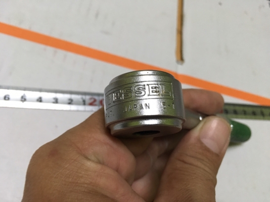ประแจถอดสตั๊ดพร้อมด้าม VESSEL ZW3 (Made in Japan) THREAD THRU WRENCH ขนาด 3/8" ประแจถอดสตั๊ดพร้อมด้าม VESSEL ZW3 (Made in Japan) THREAD THRU WRENCH ขนาด 3/8"