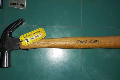 ขายค้อนหงอนSUPACUTขนาด16OZ. ด้ามไม้ฮิคกอรี่ใหม่เก่าเก็บ ขายค้อนหงอนSUPACUTขนาด16OZ. ด้ามไม้ฮิคกอรี่ใหม่เก่าเก็บ