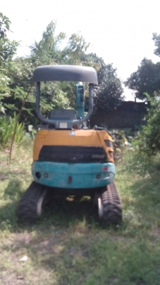 ยันม่าร์ U20 เท่ากับโคมัตสุรุ่น MR รถเก่าญี่ปุ่น อยู่ กทม. ราคา250,000 ยันม่าร์ U20 เท่ากับโคมัตสุรุ่น MR รถเก่าญี่ปุ่น อยู่ กทม. ราคา250,000