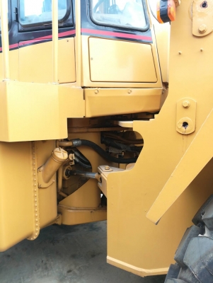 รถตัก CAT966F รถเก่าญี่ปุ่น ราคา 3,100,000 กทม. รถตัก CAT966F รถเก่าญี่ปุ่น ราคา 3,100,000 กทม.