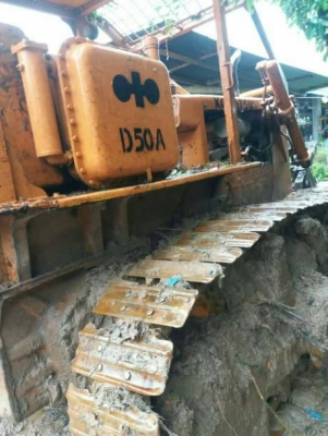 KOMATSU D 50 A-15 ห้องเลี้ยวแห้งราคา 450,000 สงขลา KOMATSU D 50 A-15 ห้องเลี้ยวแห้งราคา 450,000 สงขลา