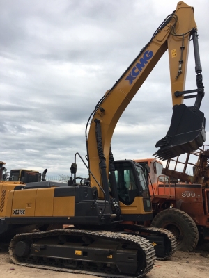 รถใหม่ XCMG215C เครื่อง อิซูสุ ปั๊มคาวาญี่ปุ่น รับประกัน 1 ปี ถ่ายน้ำมันเครื่องฟรี4ครั้ง มีช่างดูแลให้ ขายเงินผ่อน กทม. รถใหม่ XCMG215C เครื่อง อิซูสุ ปั๊มคาวาญี่ปุ่น รับประกัน 1 ปี ถ่ายน้ำมันเครื่องฟรี4ครั้ง มีช่างดูแลให้ ขายเงินผ่อน กทม.