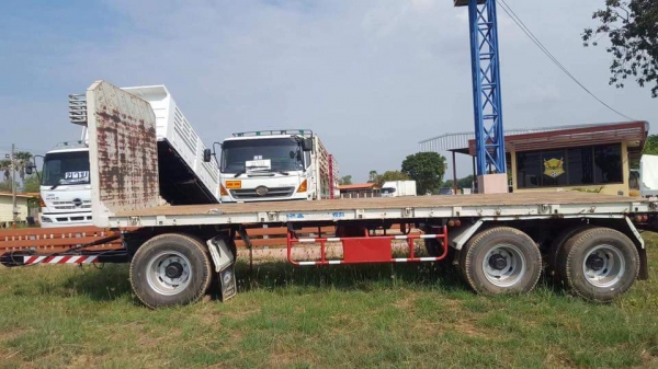 ขาย ลูกพ่วงพื้นเรียบสามเพลา ปี 52 สภาพสวยพร้อมใช้งาน เอกสารพร้อมโอน สนใจติดต่อเรา ดำสุโขทัย โทร 089-7087998,081-7855503 เรายินดีต้อนรับและให้บริการค่ะ