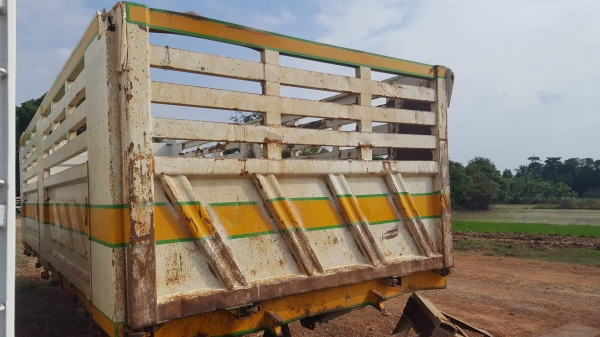 ขาย กระบะดั้มสามมิตร กระบอกพร้อมปั้มไฮดรอลิค(ยกเว้นเกียร์ฝาก)  สวยพร้อมใช้งาน สนใจติดต่อเรา ดำสุโขทัย โทร 081-7855503,089-7087998 เรายินดีต้อนรับและให้บริการคร่า