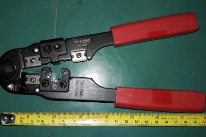 ขายคีมย้ำสาย    MADE IN RUSSIA.ใหม่เก่าเก็บ