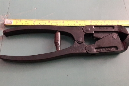 ขายคีมตัดหัวตะปูแบบทดแรง MADE IN POLAND.ใหม่งานเก่าเก็บ