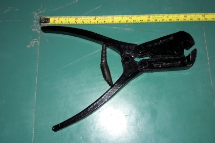 ขายคีมตัดหัวตะปูแบบทดแรง MADE IN POLAND.ใหม่งานเก่าเก็บ