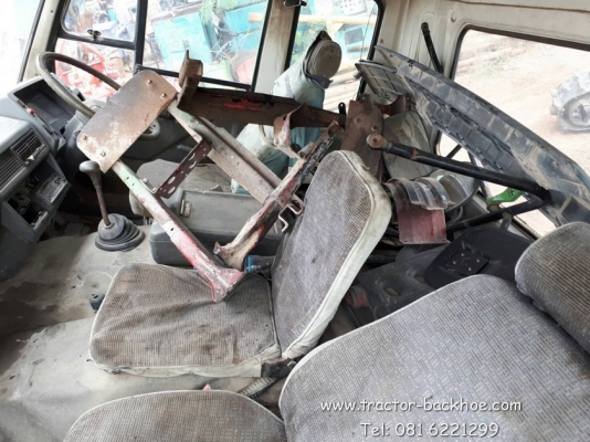 ขาย หัวเก๋ง สำหรับรถสิบล้อ เทลเลอร์ MITSUBISHI แบบ 3 ใบปัด เก่านอก ขาย หัวเก๋ง สำหรับรถสิบล้อ เทลเลอร์ MITSUBISHI แบบ 3 ใบปัด เก่านอก