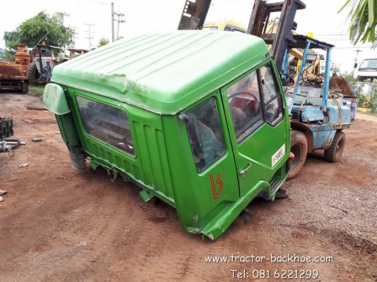 ขาย หัวเก๋ง สำหรับรถสิบล้อ เทลเลอร์ MITSUBISHI แบบ 3 ใบปัด เก่านอก ขาย หัวเก๋ง สำหรับรถสิบล้อ เทลเลอร์ MITSUBISHI แบบ 3 ใบปัด เก่านอก