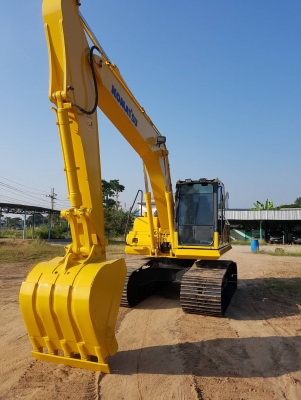ขายด่วน!! KOMATSU PC160LC-8 5,000ชม.สภาพสวยๆค่ะ