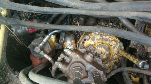 ขายแม็คโคร KOMATSU PC120-5 ไฟฟ้ามี ช่วงล่างดี เครื่องปั้มเดิม อยู่ภาคอิสาน ราคา 450,000บ. สนใจ 0835601591 หรือ 0903494058 ไอดีไลน์ 0835601591 ขายแม็คโคร KOMATSU PC120-5 ไฟฟ้ามี ช่วงล่างดี เครื่องปั้มเดิม อยู่ภาคอิสาน ราคา 450,000บ. สนใจ 0835601591 หรือ 0903494058 ไอดีไลน์ 0835601591