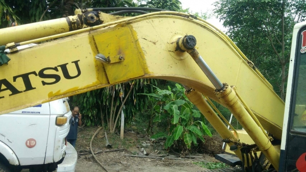 ขายแม็คโคร KOMATSU PC120-5 ไฟฟ้ามี ช่วงล่างดี เครื่องปั้มเดิม อยู่ภาคอิสาน ราคา 450,000บ. สนใจ 0835601591 หรือ 0903494058 ไอดีไลน์ 0835601591 ขายแม็คโคร KOMATSU PC120-5 ไฟฟ้ามี ช่วงล่างดี เครื่องปั้มเดิม อยู่ภาคอิสาน ราคา 450,000บ. สนใจ 0835601591 หรือ 0903494058 ไอดีไลน์ 0835601591