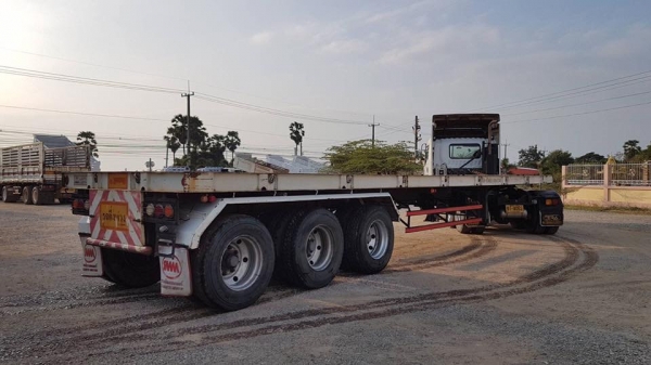Isuzu 360 แรง ปี 57 พร้อมหางสามมิตร 3 เพลาแท้ ปี 56 สวยสดพร้อมใช้งาน