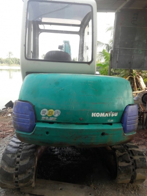 มาใหม่ค่ะ..KOMATSU PC40-7E  เก่าญี่ปุ่นแท้  3,XXX  ชั่วโมง  เครื่องดำ  เดิมๆๆ  พร้อมใช้  โทร  089-3818694  ดวงนภา