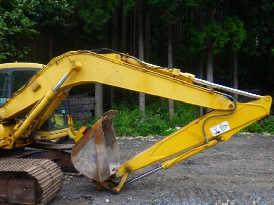 ขาย KOMATSU PC120-6E นำเข้าจากญี่ปุ่น โทร.090-986-2521 อ๊อบ