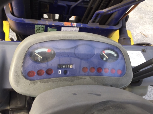 ขาย ฟอร์คลิฟท์ KOMATSU 2.5 ตัน เสาสูง 4.50 เมตร งาฮิ้งตักเทได้ นำเข้าจากญี่ปุ่น โทร.090-986-2521 อ๊อบ