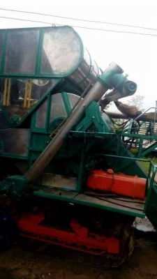 ขายรถเกี่ยวข้าว วิชาญ เครื่อง195เทอร์โบ ตัวเดิน10 ปั้มไดกิ้น22 สภาพสวยมาก พร้อมใช้งาน ราคา450,000 สนใจโทร 090-8588220 090-3258446 090-4610380 ดูประกาศทั้งหมด  https://www.facebook.com/narong2truck/ www.narong2truck.com www.truck.in.th/498 รับจัดไฟแนนซ์นอก