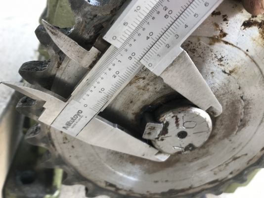 ขายหัวเกียร์ทดรอบ LM เบอร์ 80 พร้อมมอเตอร์ SAMCO 1HP. 380V สภาพสวย อัตราทด 1:200 รอบช้าหายาก พร้อมใช้งาน