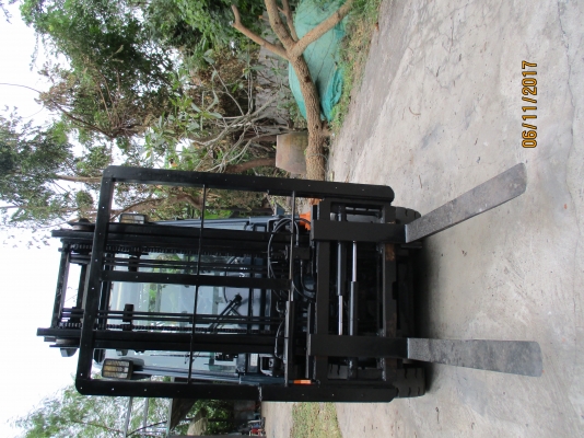 ขายรถยกโฟร์คลิฟท์TOYOTAรุ่น7FG18ขนาด 1.8 ตันขายด่วน 140000 บาท