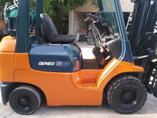 ขายรถยกโฟร์คลิฟท์TOYOTAรุ่น7FG18ขนาด 1.8 ตันขายด่วน 140000 บาท