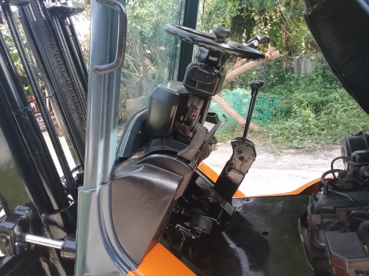 ขายรถยกโฟร์คลิฟท์TOYOTAรุ่น7FG18ขนาด 1.8 ตันขายด่วน 140000 บาท