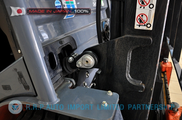 ขายรถโฟล์คลิฟท์มือสอง TOYOTA รุ่น 8FG18-13257 นำเข้าจากประเทศญี่ปุ่น 100\% ไม่เคยใช้งานในไทย