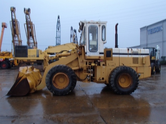 KOMATSU 520 5275HR