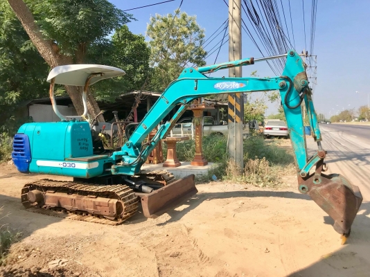 ‼️สวยๆเดิมๆราคาโดนใจ‼️ KUBOTA K030 ขนาดPC-30 <คอลโทนสั้นปั๊มนิ้ว>  เครื่องยนต์ 4 สูบ รถเก่านอกแท้มีเอกสารใบอินวอย เครื่องดีระบบไวเวอร์ ช่วงล่างแน่น 100\%  <การันตีคุณภาพ????>               ???? ราคา   340,000   ต่อรองได้  ???? ☎️ สนใจติดต่อ  09