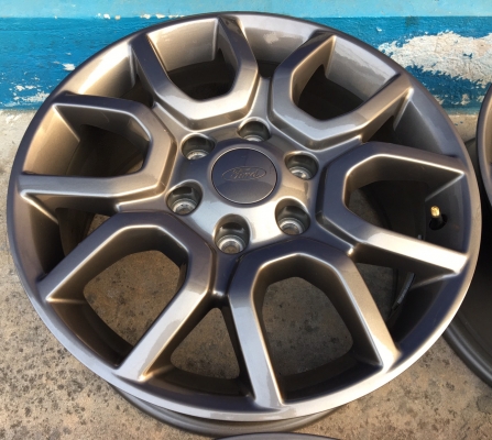 ล้อแม็กป้ายแดง Ford Ranger FX4 ขอบ 18