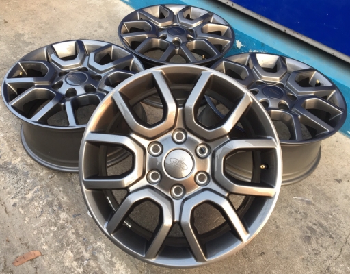 ล้อแม็กป้ายแดง Ford Ranger FX4 ขอบ 18