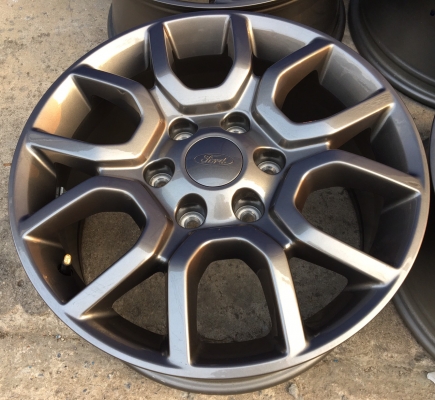 ล้อแม็กป้ายแดง Ford Ranger FX4 ขอบ 18