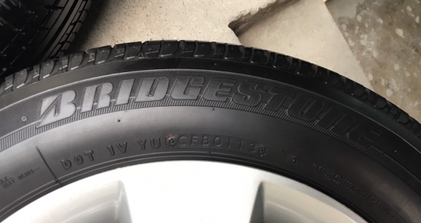 ล้อแม็ก Honda Jazz ขอบ 15 พร้อมยาง 175-65-15