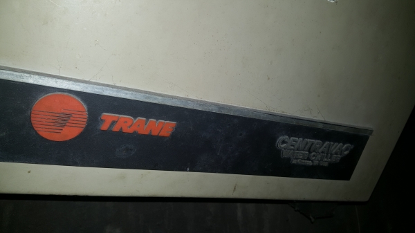 ขายชิลเลอร์เทรน 400 ตันพร้อมใช้ราคา550,000 บาท ขายชิลเลอร์เทรน 400 ตันพร้อมใช้ราคา550,000 บาท