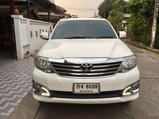 โตโยต้าฟอจูนเนอร์ บิลซิล 2700 V ออโต้ ขับ 2 รุ่นท็อปสุด ปี 2012-2013