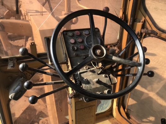 ขาย-ให้เช่ารถเกรด  ขนาดกลาง พร้อมใช้งาน