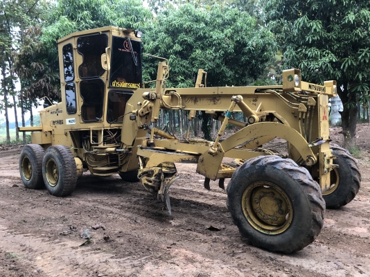 ขาย-ให้เช่ารถเกรด  ขนาดกลาง พร้อมใช้งาน