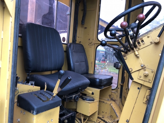 ขาย-ให้เช่ารถเกรด  ขนาดกลาง พร้อมใช้งาน