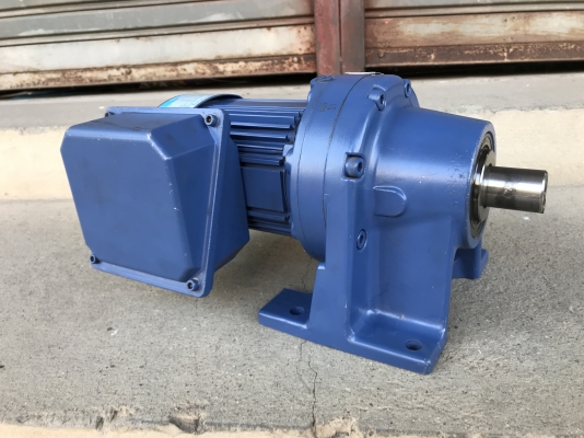 ขายมอเตอร์เกียร์ Cycro drive Sumitomo 1/3HP. 380V อัตราทด 1:51 สภาพสวยมาก เทสงาน ครั้งเดียว พร้อมใช้งาน