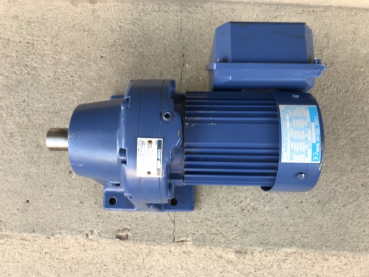 ขายมอเตอร์เกียร์ Cycro drive Sumitomo 1/3HP. 380V อัตราทด 1:51 สภาพสวยมาก เทสงาน ครั้งเดียว พร้อมใช้งาน