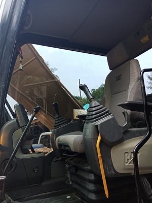 ขายcat 320d ประกอบญี่ปุ่น (คันที่1) รถสภาพสวยสมบรูณ์ พร้อมใช้งาน สนใจติดต่อสอบถาม 092-3309229 อีด