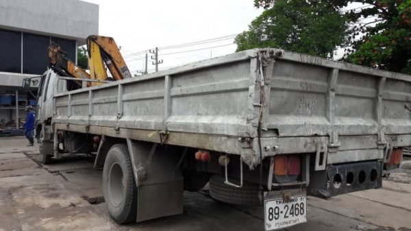 ขาย 675,000 รถ 6 ล้อติดเฮี้ยม 5 ตัน HINO FF3H เครื่อง HO7D 195 แรง หัวบาง ยางดี คัชซีสวย เอกสารพร้อมโอน รถอยู่ บางนา 090-772-3710 090-772-3708